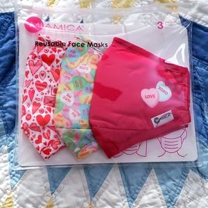 $Brand New unopened masks small/medium